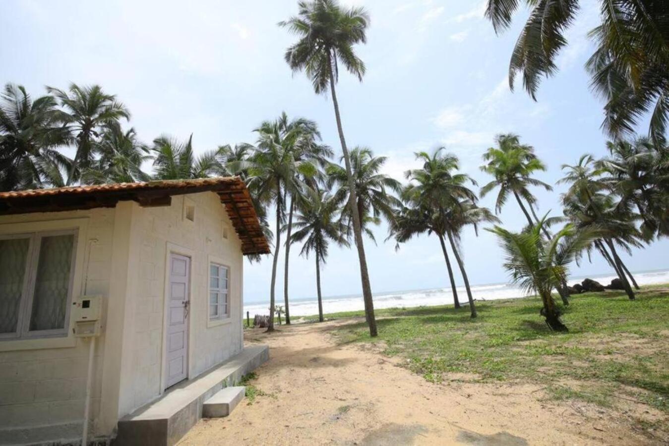 Gb Beach House Udupi Bagian luar foto