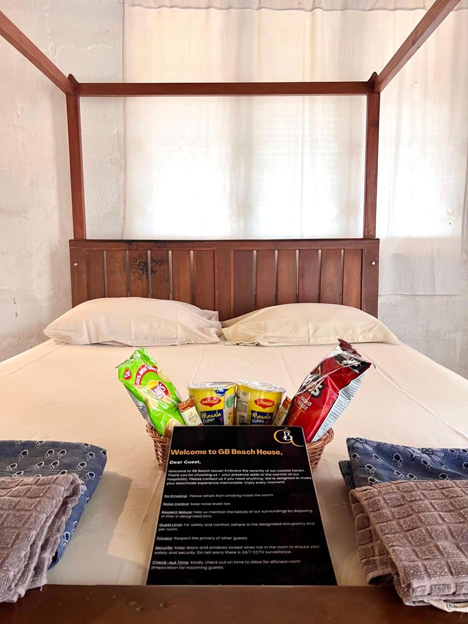 Gb Beach House Udupi Bagian luar foto
