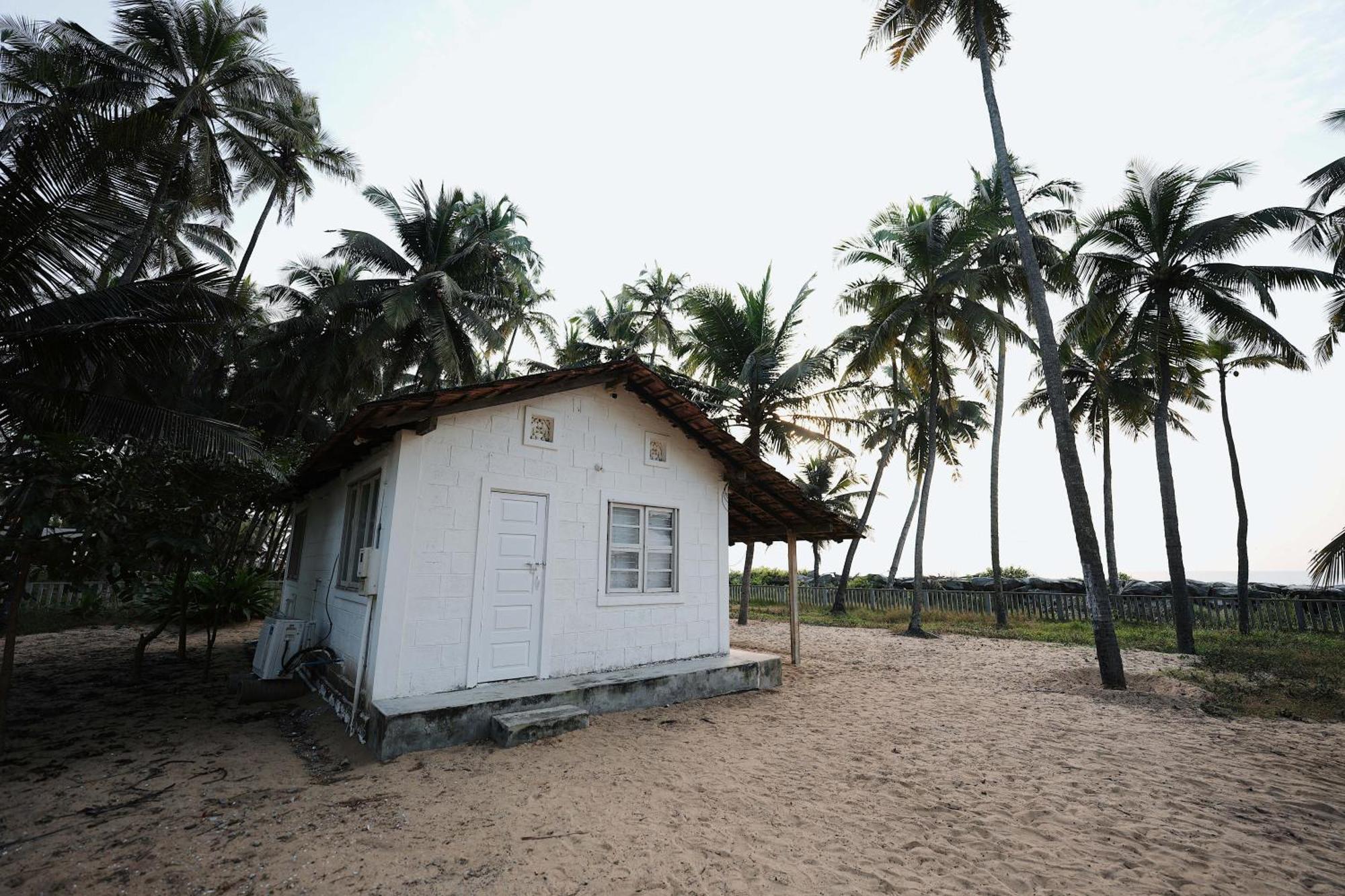 Gb Beach House Udupi Bagian luar foto